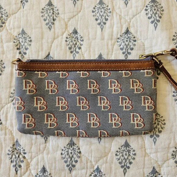 Dooney & Bourke DB Monogram Wristlet Blue Canvas Brown Leather Trim Small Bag - Picture 5 of 10